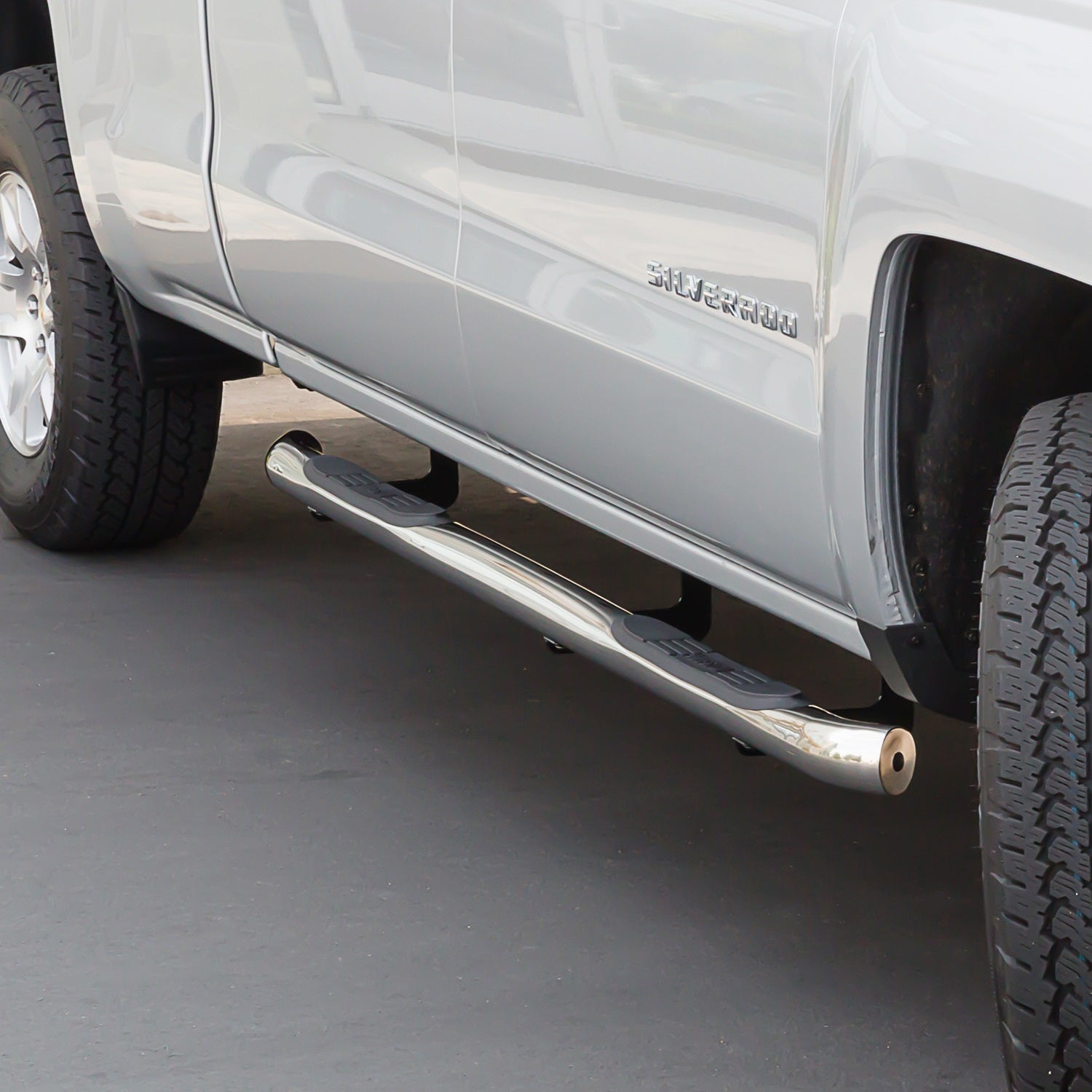 Westin 23-3820 E-Series 3 Round Nerf Step Bars Fits Sierra 1500 Silverado 1500