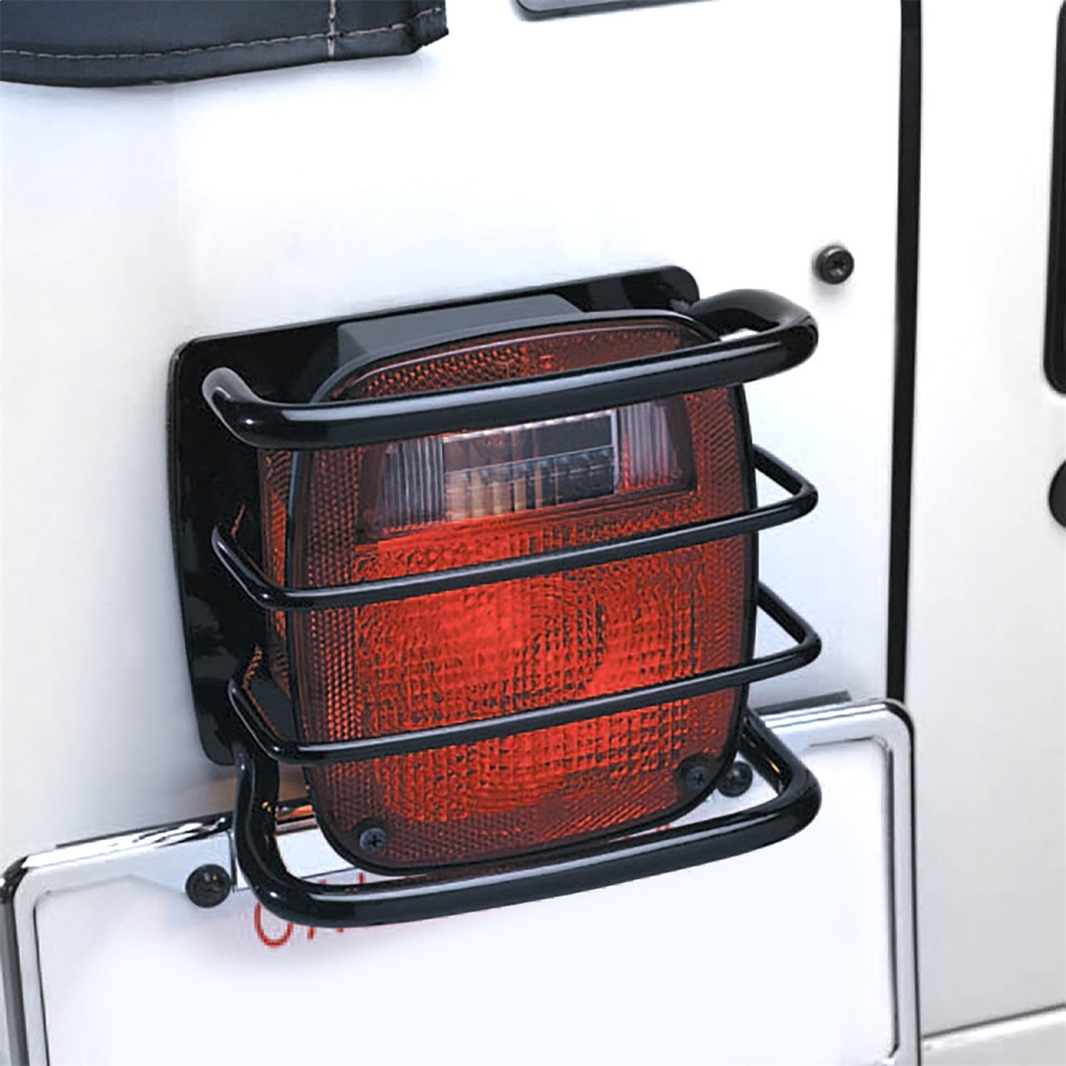 Smittybilt 8660 Euro Taillight Guard