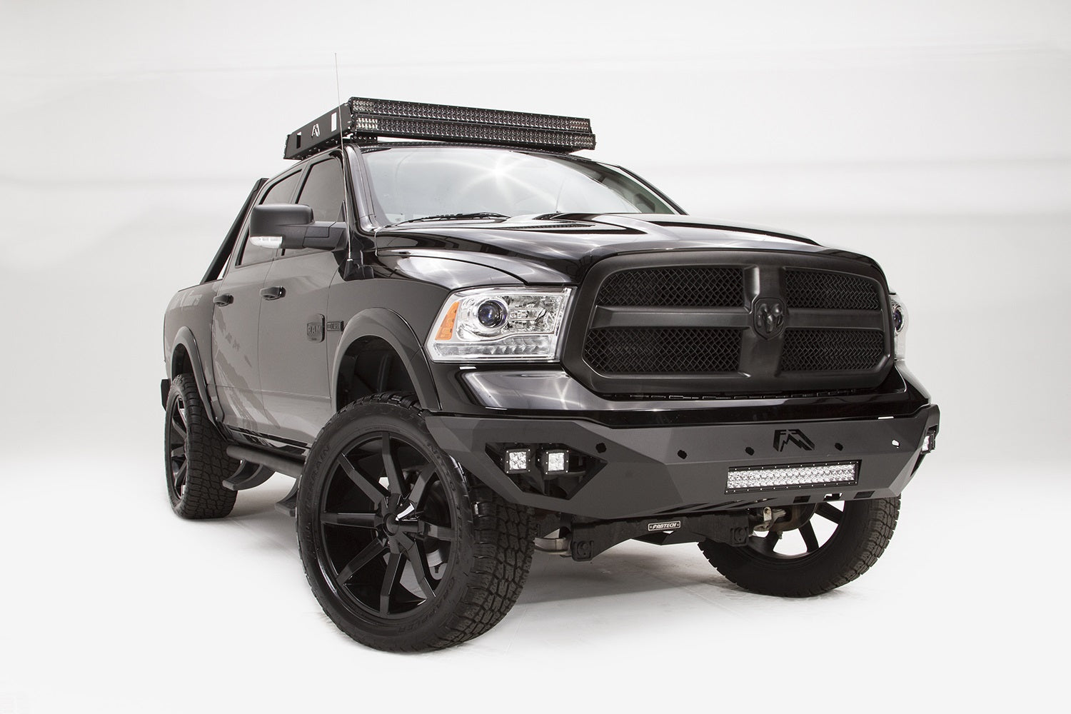 Fab Fours DR13-D2951-1 Vengeance Front Bumper Fits 13-18 1500