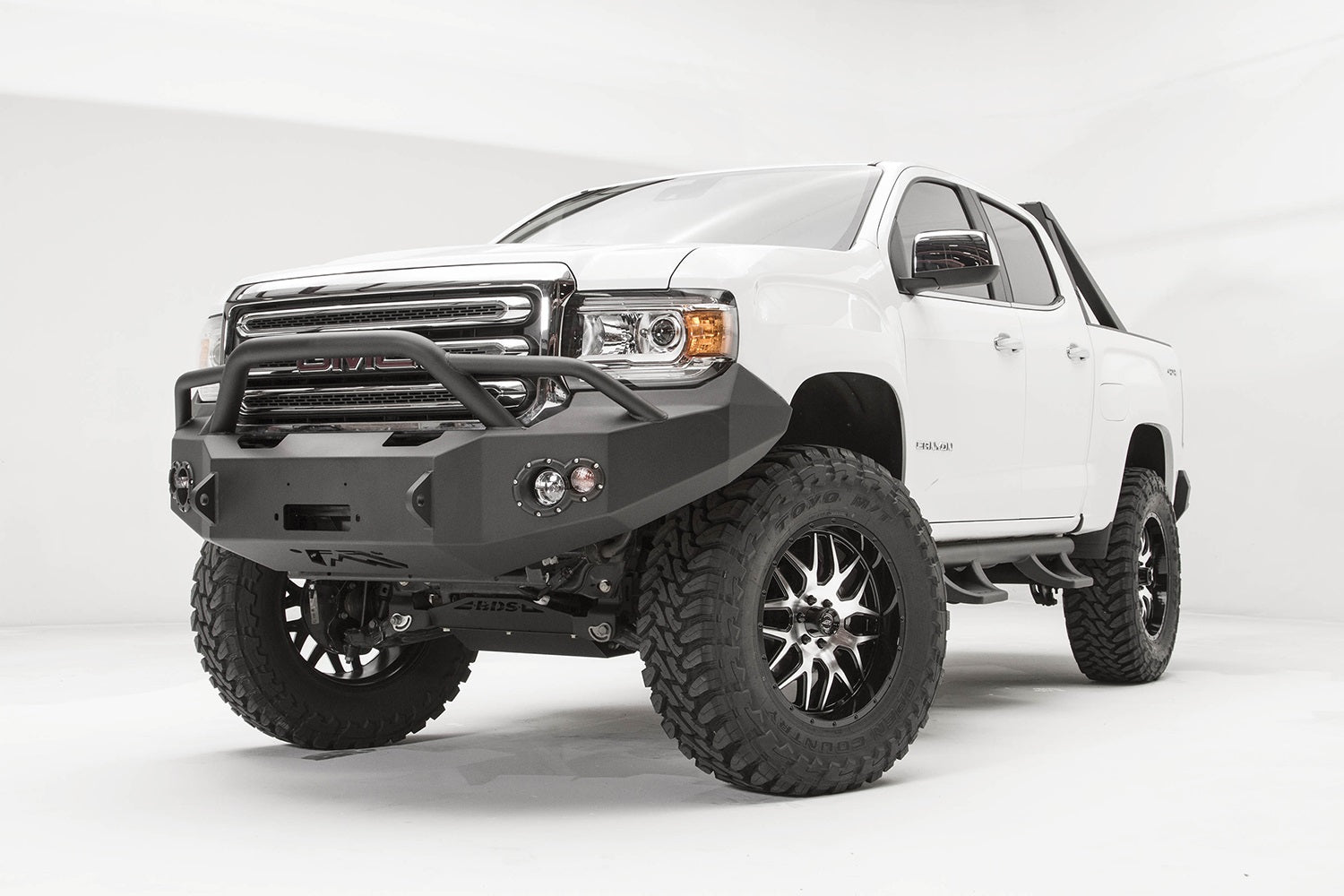 Fab Fours GC15-H3452-1 Premium Winch Front Bumper Fits 15-20 Canyon