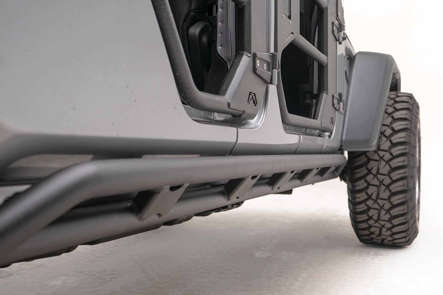 Fab Fours JT20-G1850-1 Rock Slider Fits 20 Gladiator