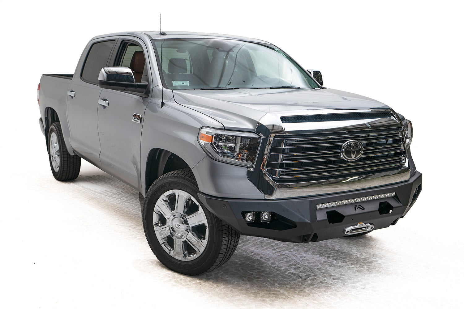 Fab Fours TT14-X3851-1 Matrix Front Bumper Fits 14-20 Tundra