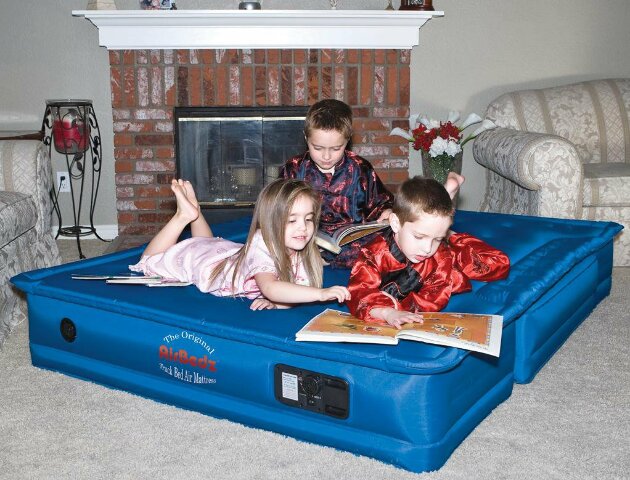 PITTMAN OUTDOORS PPI 104 AirBedz Original Truck Bed Air Mattress for 5'5" to 5'8" Full Size Short Truck Beds, Blue