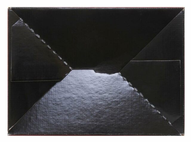 Airaid 720-472 Universal Clamp-On Air Filter: Oval Tapered; 6 Inch (152 mm) Flange ID; 9 Inch (229 mm) Height; 10.75 Inch x 7.75 Inch (273 mm x 197 mm) Base; 7.25 Inch x 4.25 Inch (184 mm x108 mm) Top