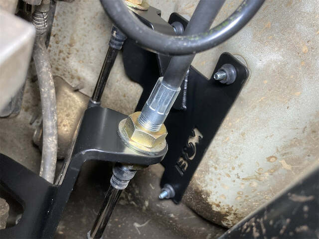 B&M 81186 Transfer Case Shift Cable Conversion Kit Fits 03-06 Wrangler (TJ)