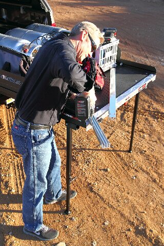 CargoGlide Stabilizer Legs - Standard. 25-42 in.