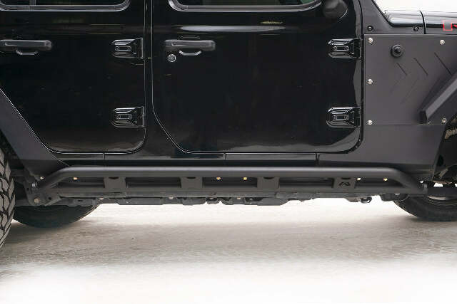 Fab Fours JL18-G1750-1 Rock Slider Fits 18-22 Wrangler (JL)