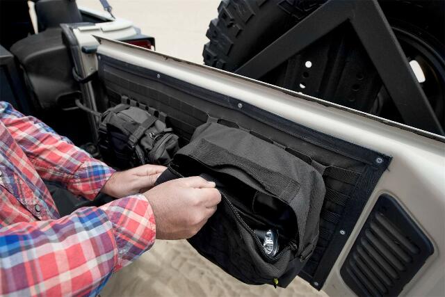 SmittyBilt GEAR TAIL GATE CVR BLK - SB5662301