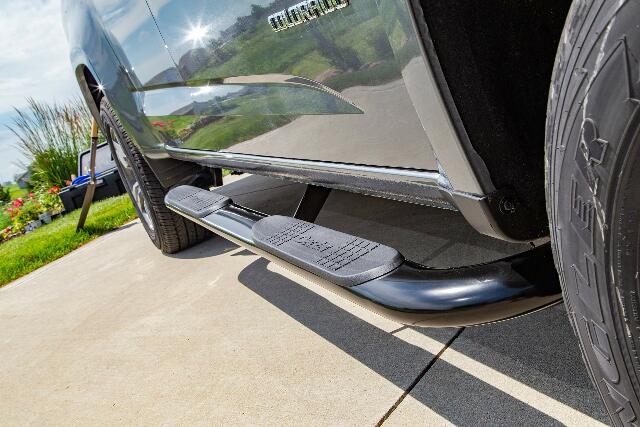 Dee Zee DZ 373539 Nerf Steps, Black, 4 inch