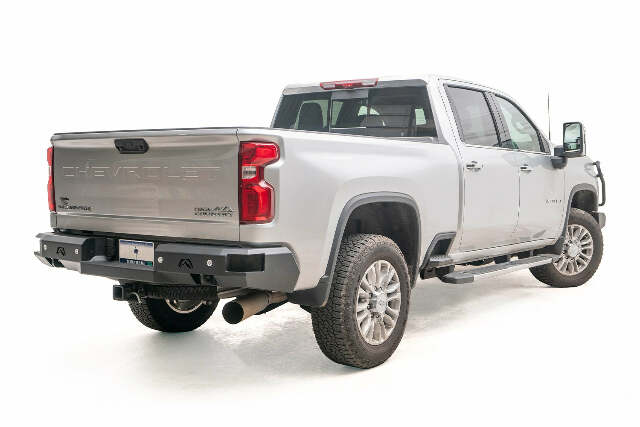 Fab Fours CH20-W4951-1 Premium Rear Bumper