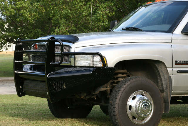 Fab Fours DR94-S1560-1 Black Steel Front Ranch Bumper Fits 94-02 Ram 2500