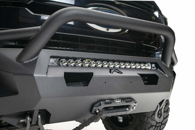 Fab Fours FS17-X4152-1 Matrix Front Bumper