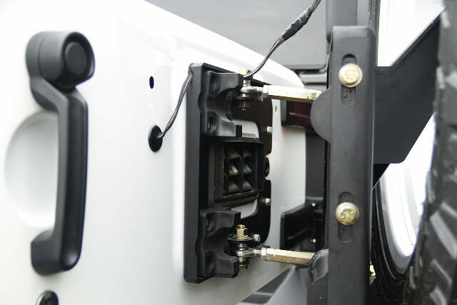 Fab Fours JP-Y1261T-1 Off The Door Tire Carrier Fits 07-18 Wrangler (JK)