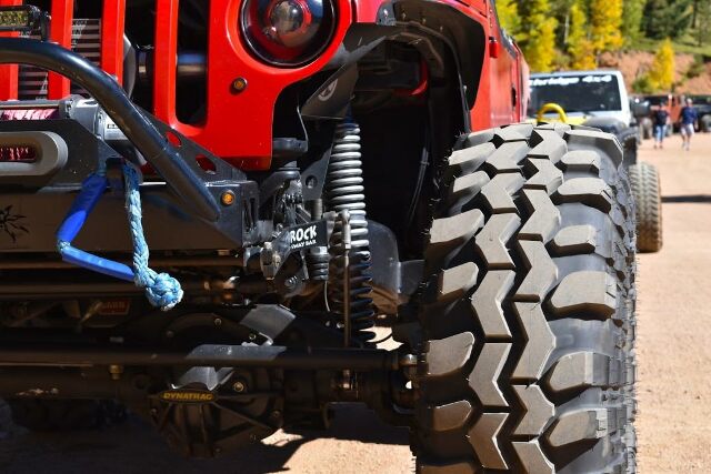 Interco Tire Company (1.7 Fet) 43X14.50-17Lt 8 Ply Black Sidewall Super Swamper/Tsl-Sx-Poly-Tubeless - SAM-09