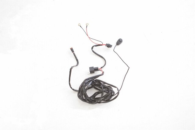 RealTruck Lund 7713725 Wiring Harness Compatible with Lund Bull Bar with Integrated LED Light Bar