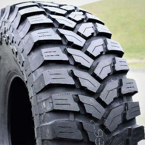 Maxxis M8060 Trepador LT33/12.50R17 124 Q