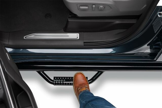 N-Fab C1775CC Gloss Black Nerf Step : Cab Length Black-C1775CC