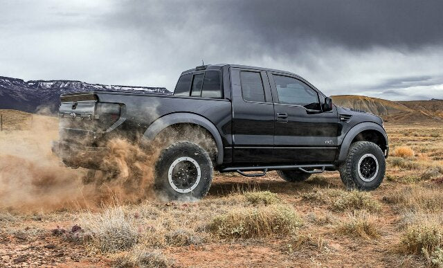 RealTruck Nerf Steps Compatible with Ford F-150 | Wheel-to-Wheel, Heavy Duty Steel, Textured Black | F1596CC-TX | Compatible with Ford F-150 SuperCrew 5.5' Short Bed, SRW Gas. 2015-2023