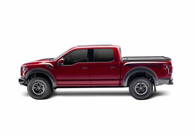 RetraxONE XR Retractable Truck Bed Tonneau Cover | T-60482 | Compatible with - Chevy/GMC Silverado/Sierra, works w/ MultiPro/Flex tailgate (w/o factory side storage boxes) 6' 7" Bed (79.4") 2023