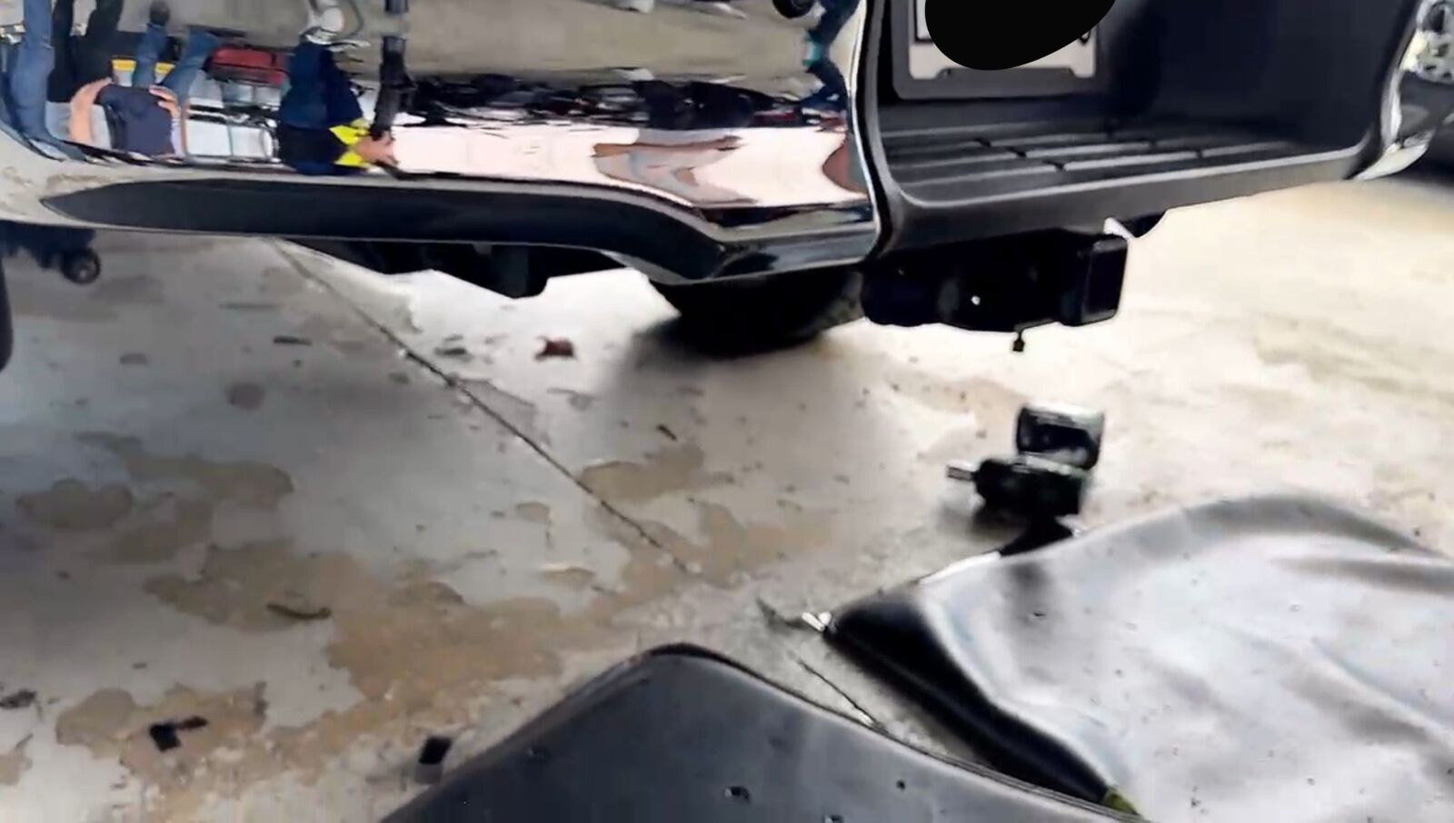 Fenza Class III ModularTowing Hitch Receiver Compatible with Toyota Hilux 2016–2022 Heavy-Duty 2-Inch Trailer Hitch for Towing, Bike Racks, Cargo Carriers, and Outdoor Equipment – Durable Steel