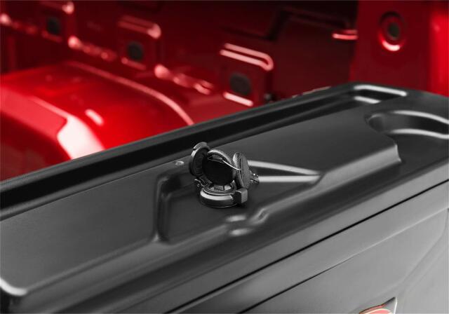 UNDERCOVER SC900P Black Swing Case Storage Box