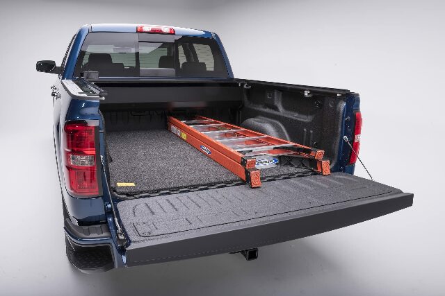 Bedrug Classic Bed Mat | Compatible with - Chevrolet Silverado/GMC Sierra 5'9" Bed (Models w/ Spray-In Or No Bed Liner), Charcoal Grey | BMC19CCS 2024