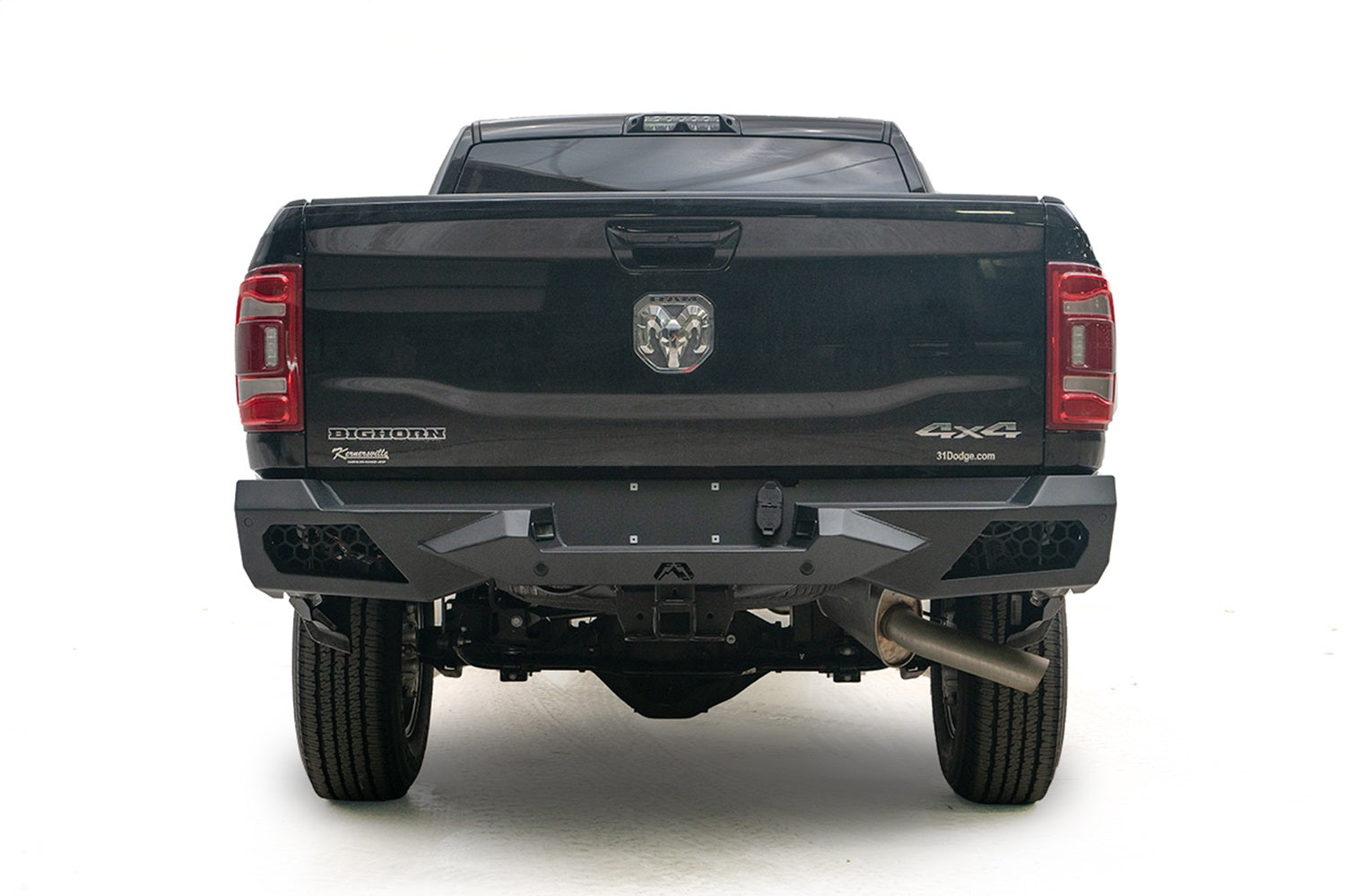 Fab Fours DR19-E4451-1 Vengeance Rear Bumper Fits 19-20 2500 3500
