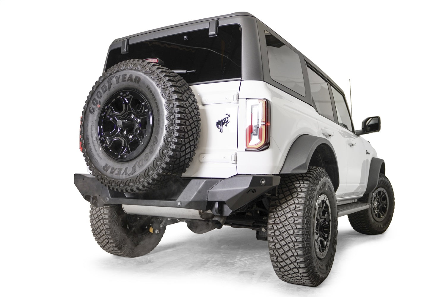 Fab Fours FB21-Y5251-1 Premium Rear Bumper Fits 21-22 Bronco