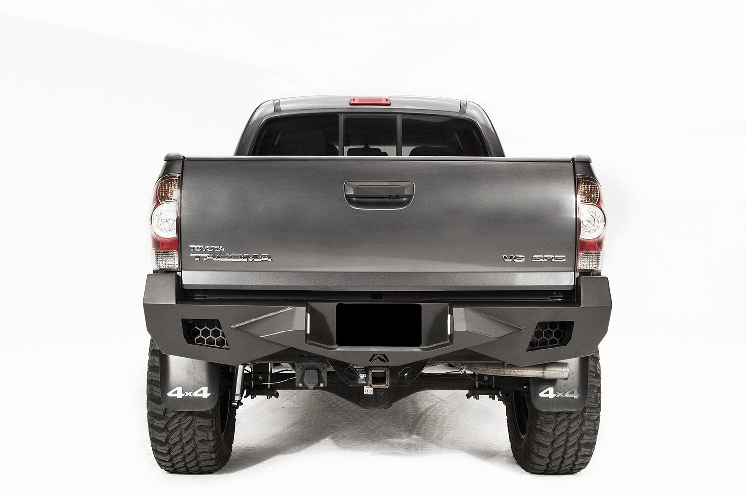 Fab Fours TT12-E1651-1 Vengeance Rear Bumper Fits 12-15 Tacoma