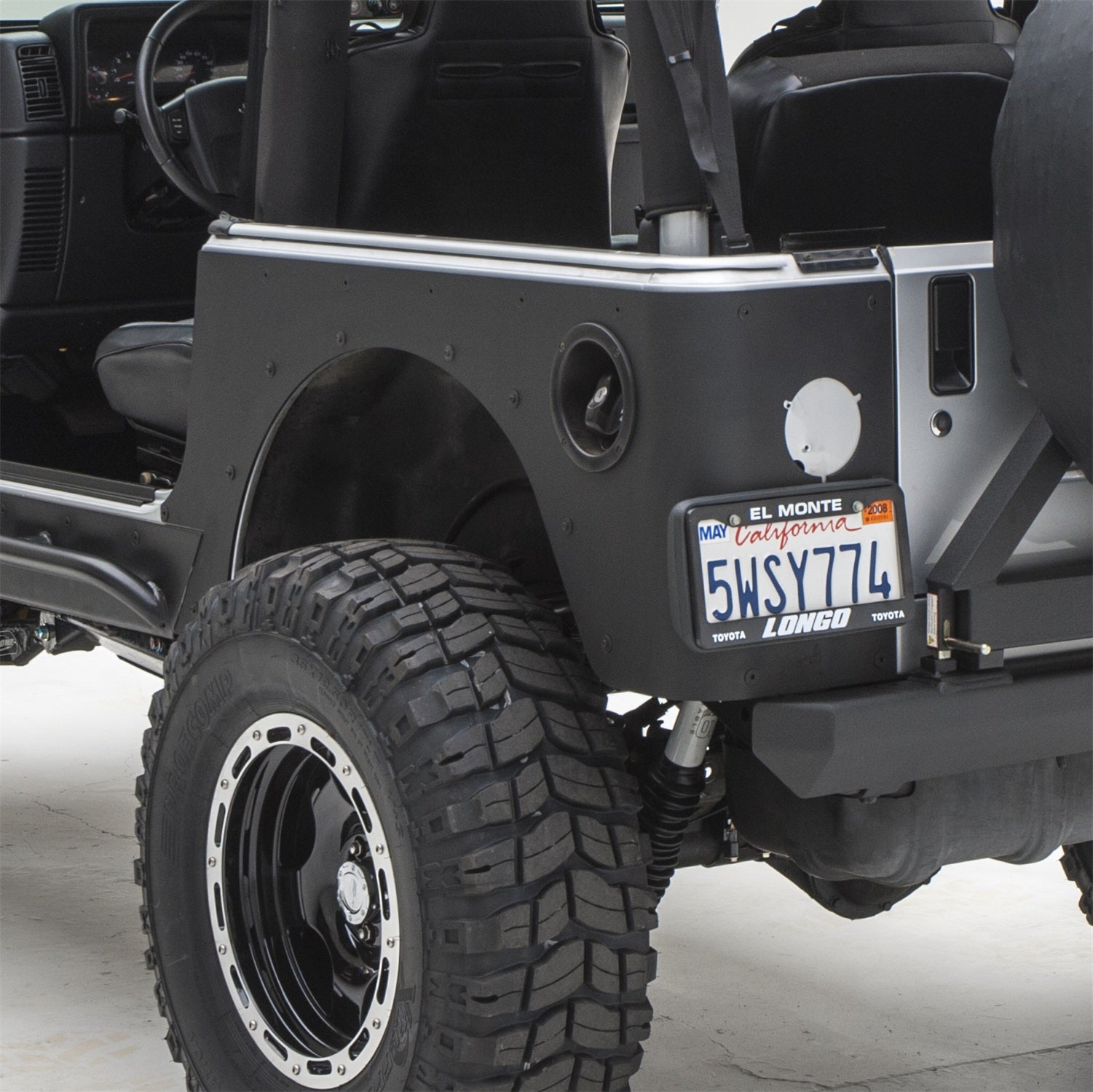 Smittybilt 76874 XRC Corner Guard Fits 97-06 Wrangler (TJ)