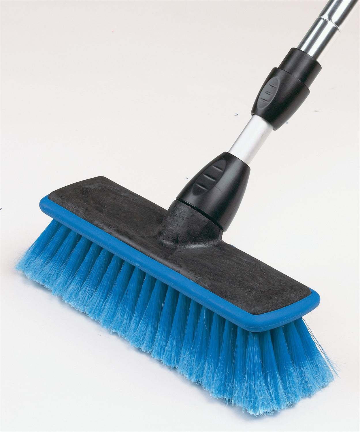 Carrand 93089A Deluxe Flow-Thru Wash Brush