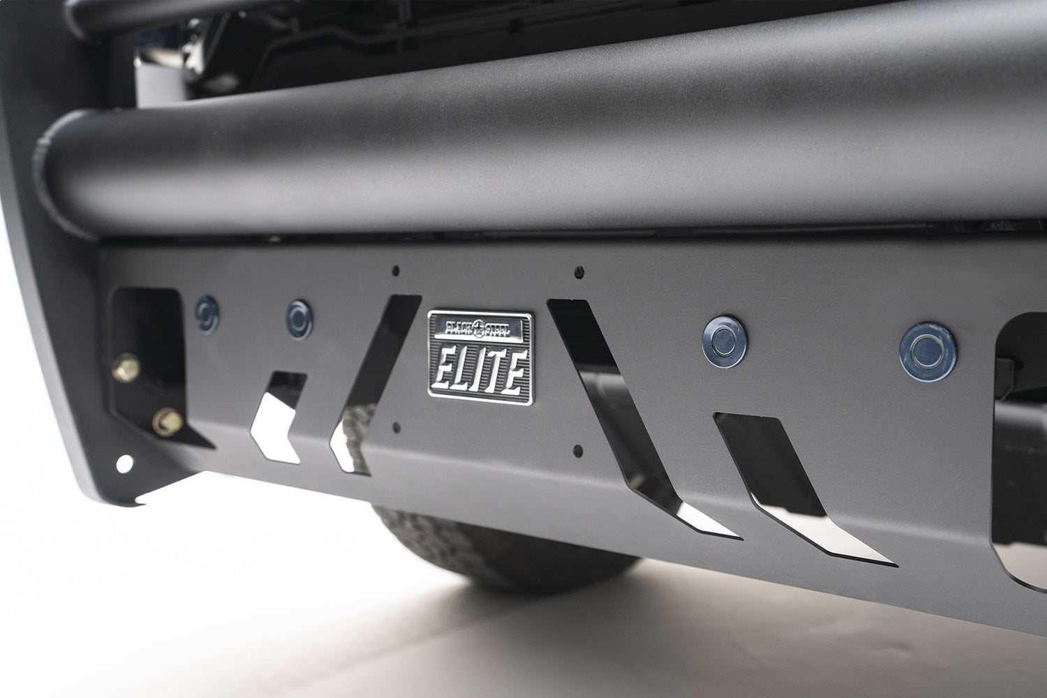 Fab Fours GM20-Q5060-1 Black Steel Front Bumper