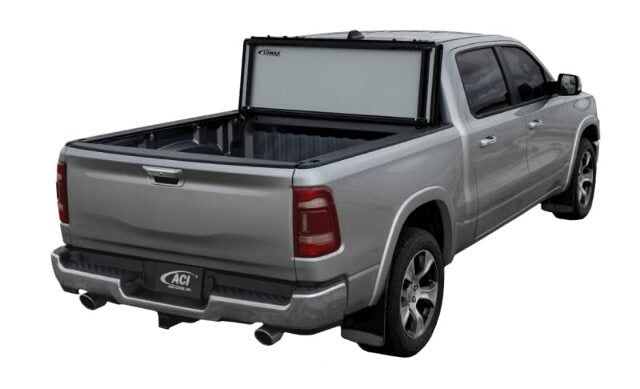 LOMAX G3050019 Stance Hard Tri-Fold Cover; Black Urethane Finish; Single Rail;