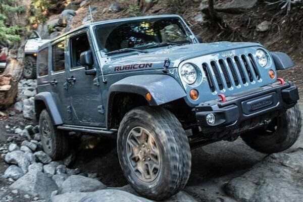 Bulldog Winch (20208 Winch Mount, Black