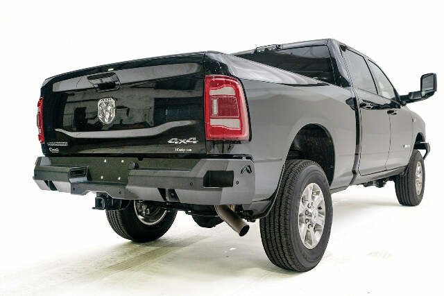 Fab Fours DR19-W4451-1 Premium Rear Sensor Bumper Fits 19-20 2500 3500