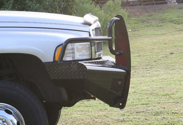 Fab Fours DR94-S1560-1 Black Steel Front Ranch Bumper Fits 94-02 Ram 2500