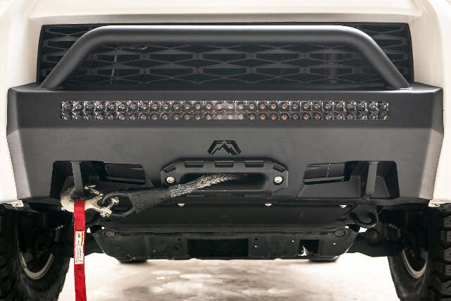 Fab Fours T4R-N4552-1 Winch Mount Fits 14-20 4Runner