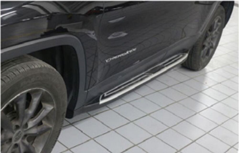 Fenza Running Boards Compatible with 2014-2019 Jeep Cherokee – Black with Silver Accent