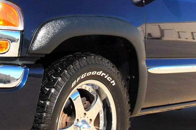 Lund SX103S Elite Series Black Sport Style Standard Front and Rear Fender Flare - 4 Piece