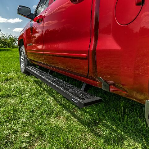 RealTruck Growler Steps Compatible with Silverado/Sierra | Cab Length, Rust-Proof Aluminum, Textured Black | GFC17CC-TX | Compatible with Chevrolet Silverado/GMC Sierra 2500/3500 2500/3500 Classic Model Crew Cab 2017-2019