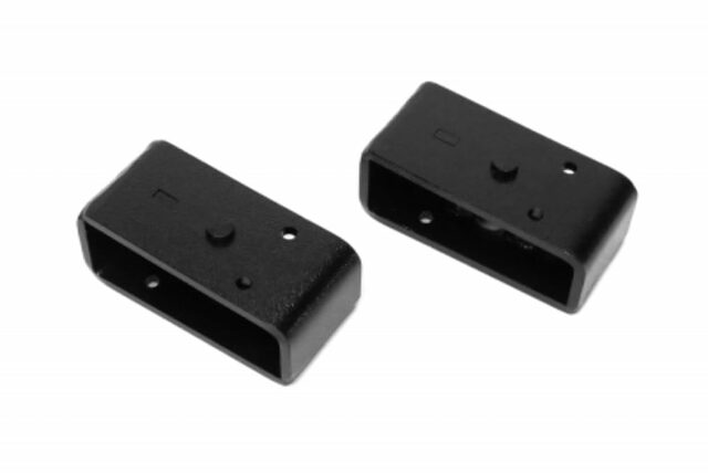 Southern Truck 15045 2.5" Gm Level Lift Kit  Sierra/Silverado 1500 2Wd/4Wd (Includes Front Spacers, 2.5" Rear Blocks - Compatible with Cast Steel And Aluminum Control Arms) 2007-2018