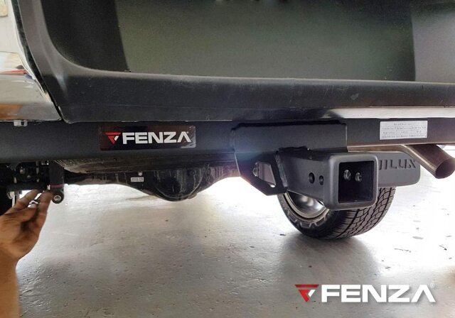 Fenza Class III Towing Hitch Receiver – Compatible with Toyota Hilux 2016–2025 | 6,500 lbs Capacity