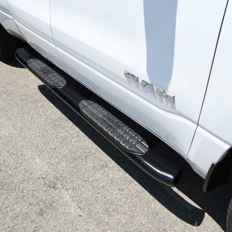 Westin 21-54095 PRO TRAXX 5 in. Oval Nerf Step Bars