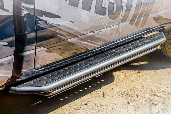 Westin 58-54165 Outlaw Nerf Step Bars Fits 20-22 Gladiator