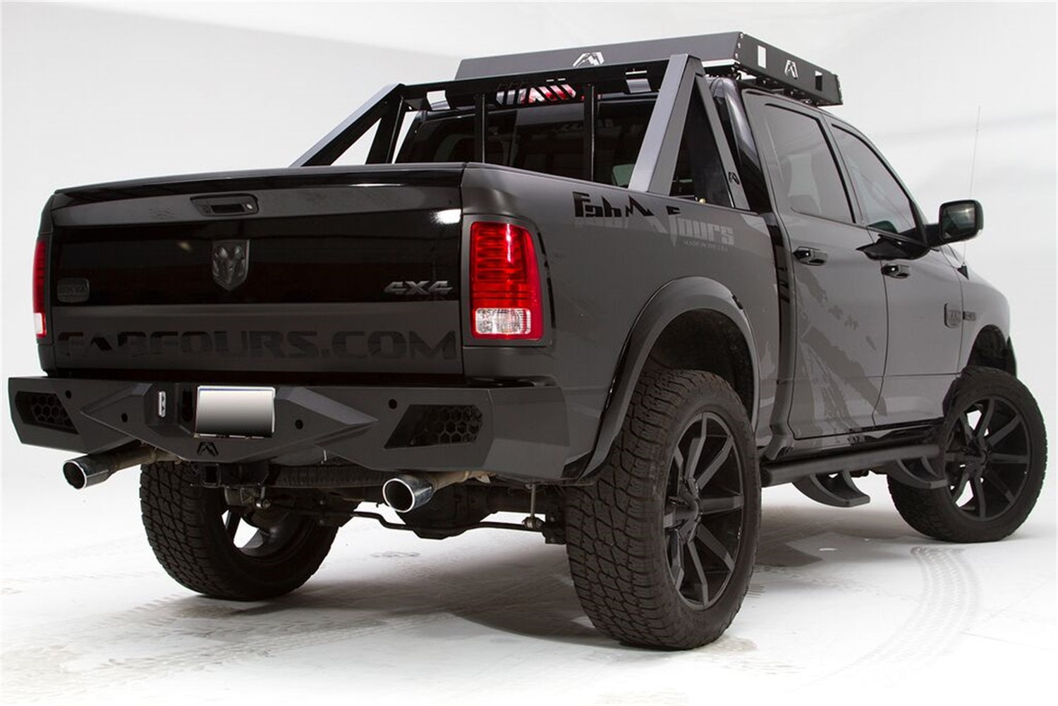 Fab Fours DR09-E2951-1 Premium Rear Bumper