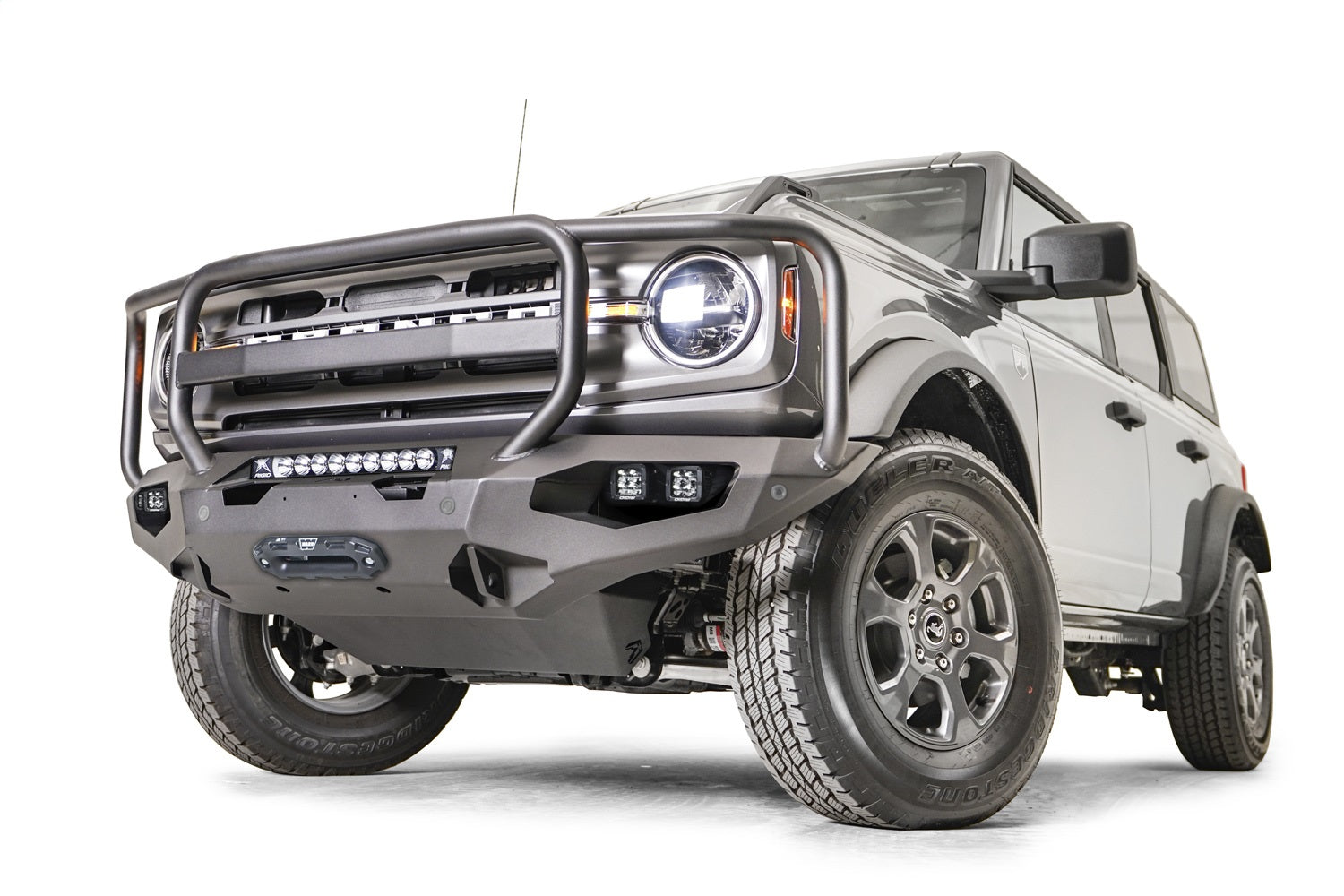 Fab Fours FB21-X5250-1 Matrix Front Bumper Fits 21-22 Bronco