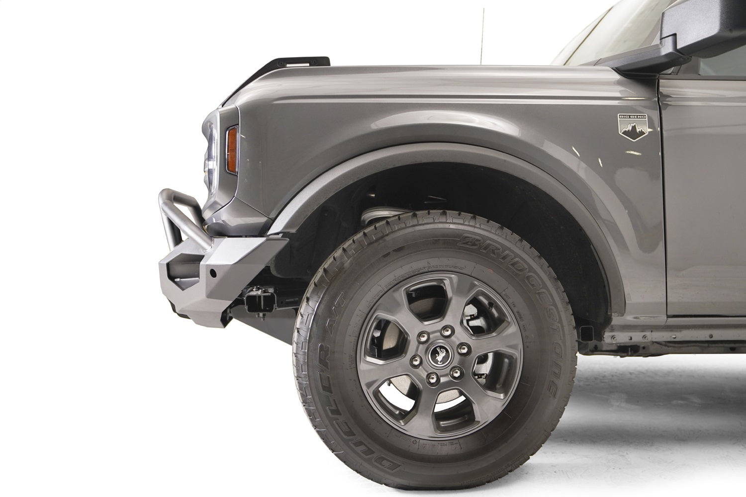Fab Fours FB21-X5252-1 Matrix Front Bumper Fits 21-22 Bronco